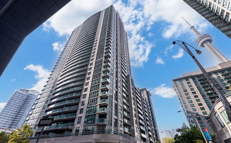 19 Grand Trunk Cres, unit 1509 for rent