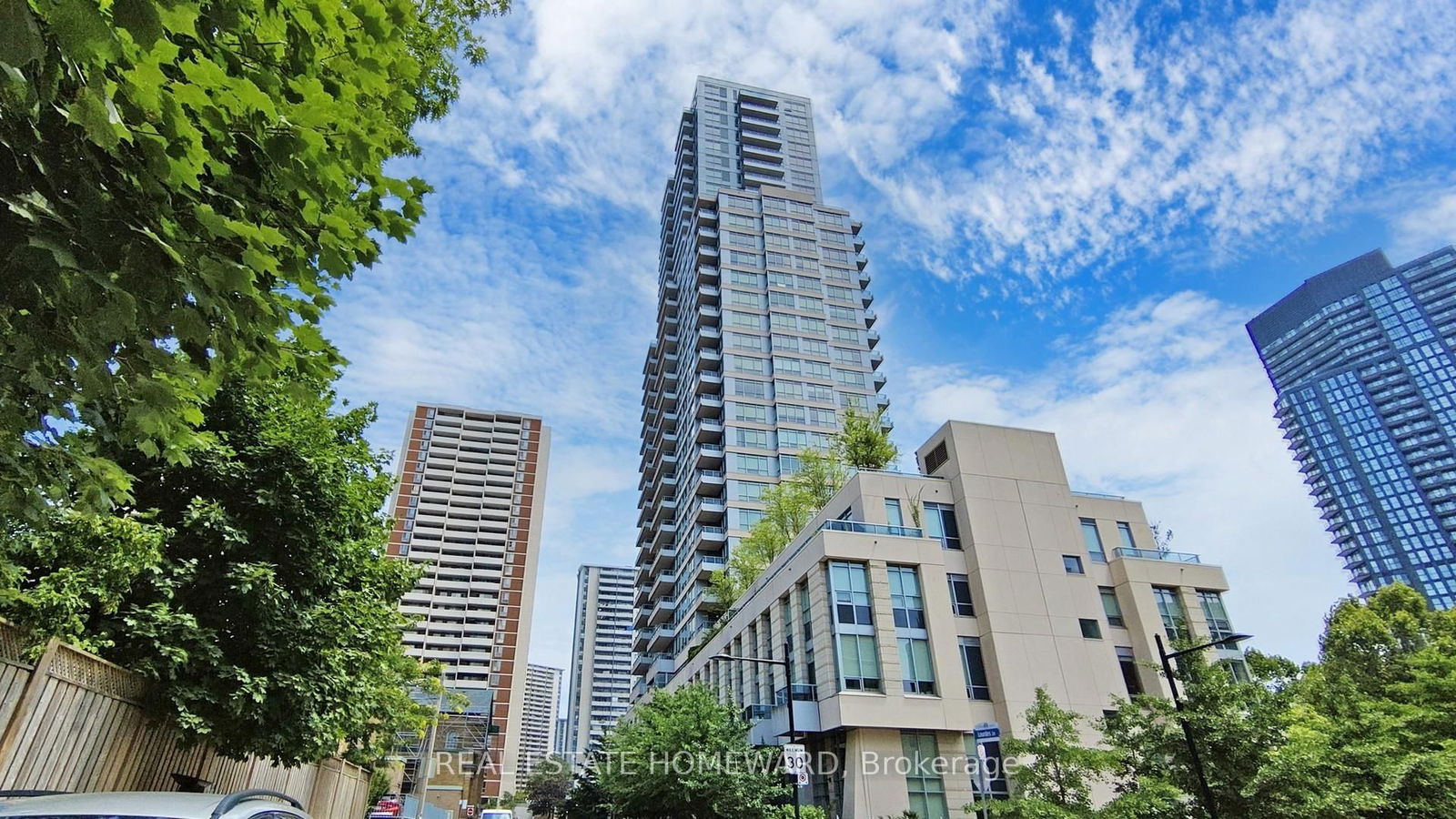 500 Sherbourne St, unit 3006 for sale