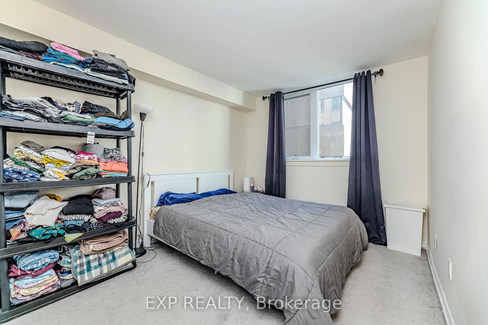 1055 Bay St, unit 1515 for rent