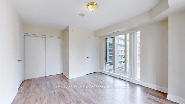 565 Wilson Ave, unit W402 for rent