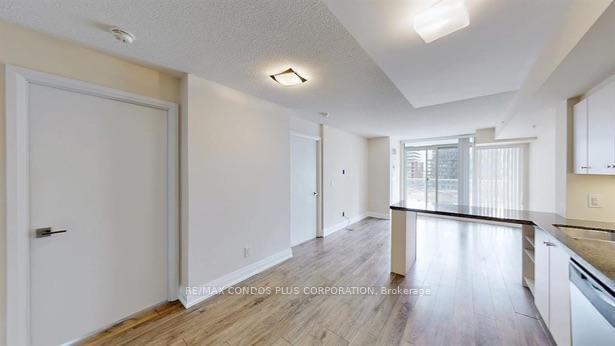 565 Wilson Ave, unit W402 for rent