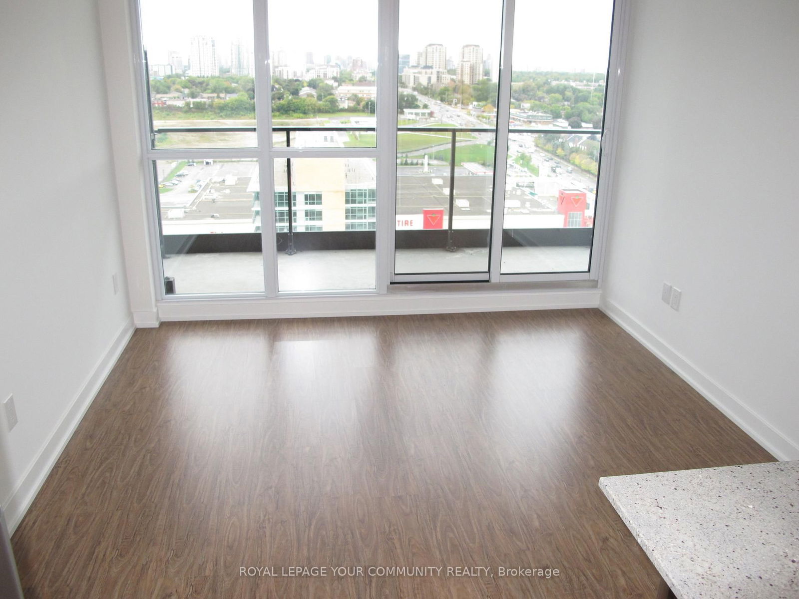 33 Singer Crt, unit 2306 for rent