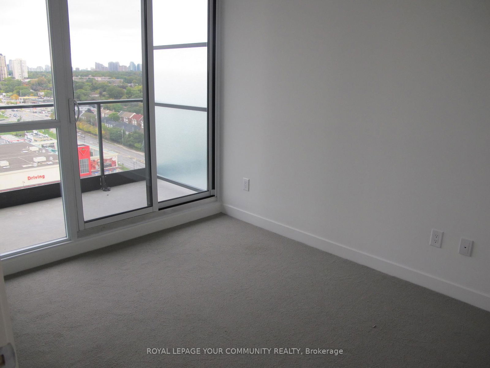 33 Singer Crt, unit 2306 for rent