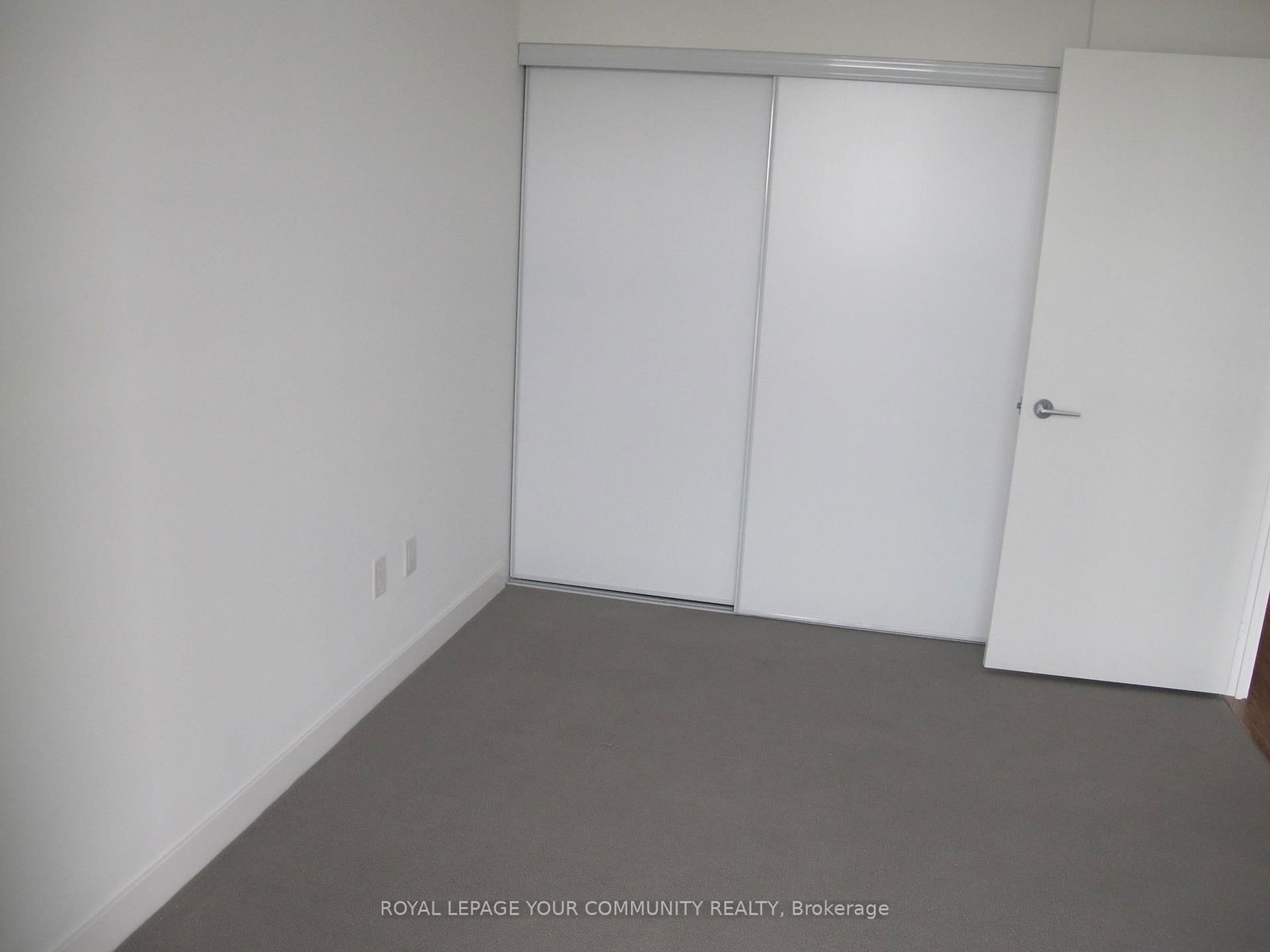 33 Singer Crt, unit 2306 for rent