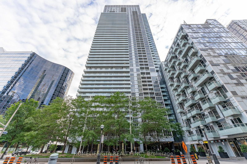 300 Front St W, unit 4301 for sale