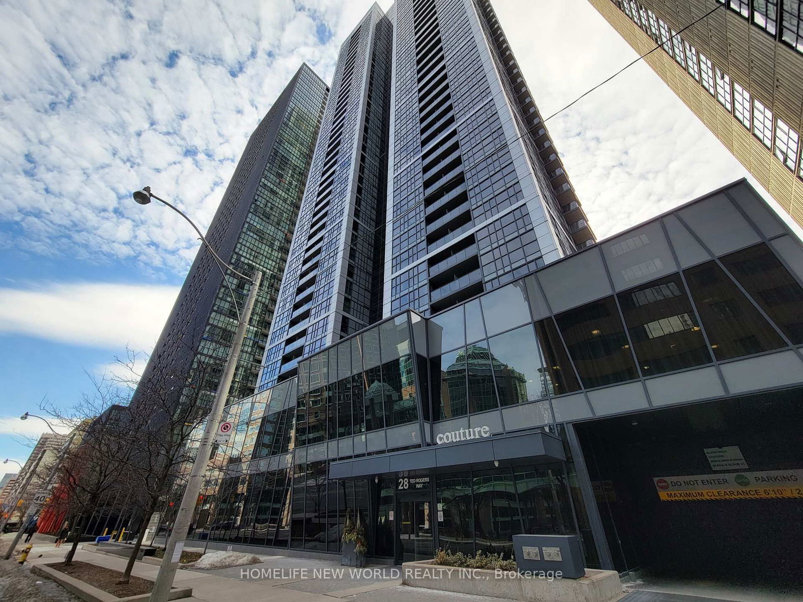 28 Ted Rogers Way, unit 3608 for rent