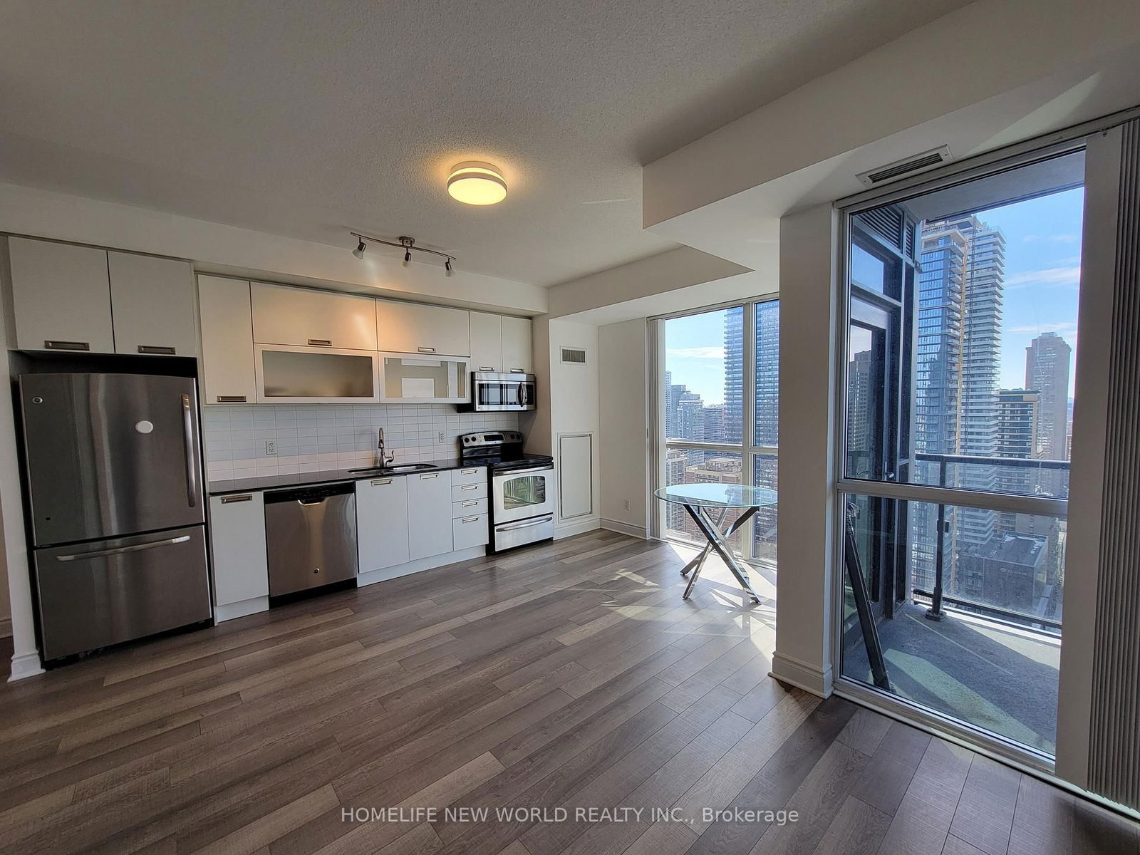 28 Ted Rogers Way, unit 3608 for rent