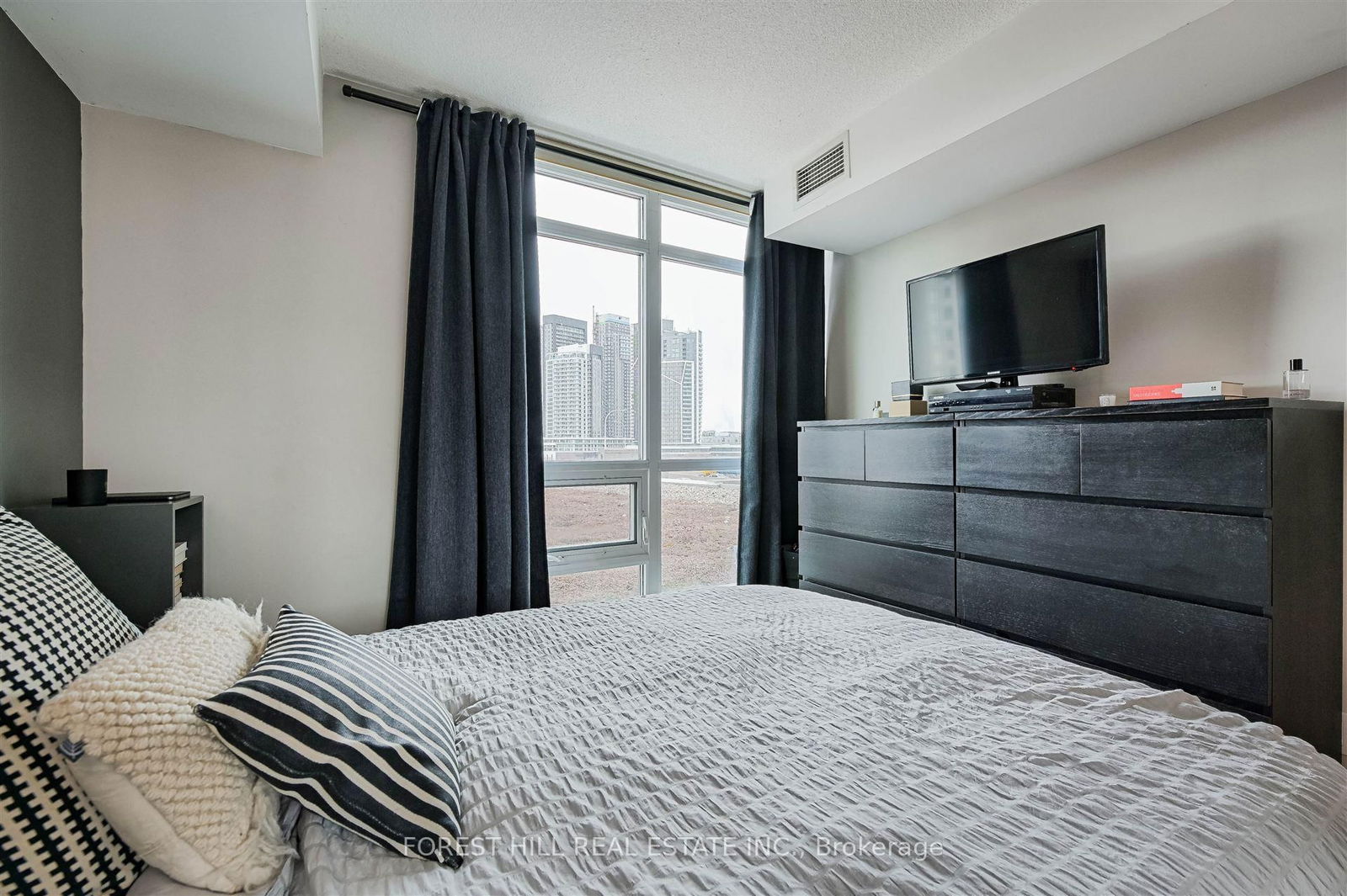 209 Fort York Blvd, unit 960 for sale