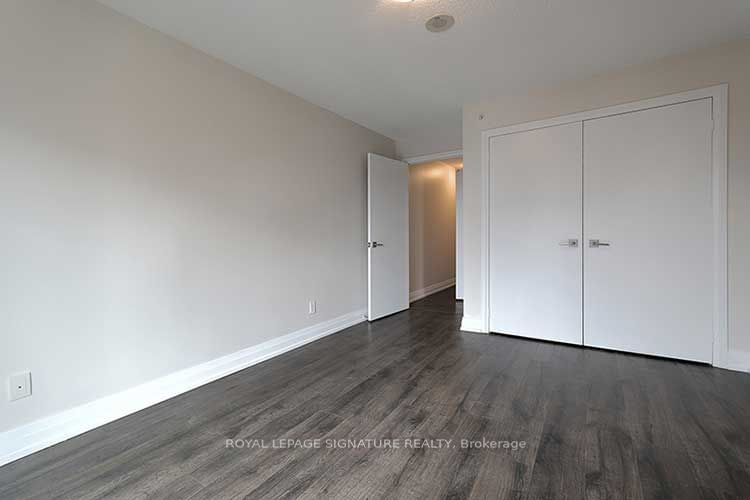 555 Wilson Ave, unit E1007 for sale