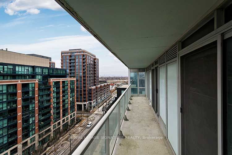 555 Wilson Ave, unit E1007 for sale