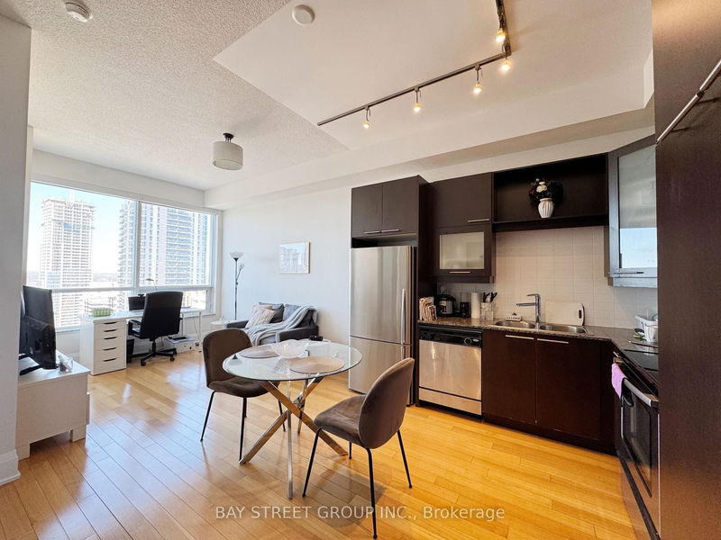 500 Sherbourne St, unit 3001 for rent