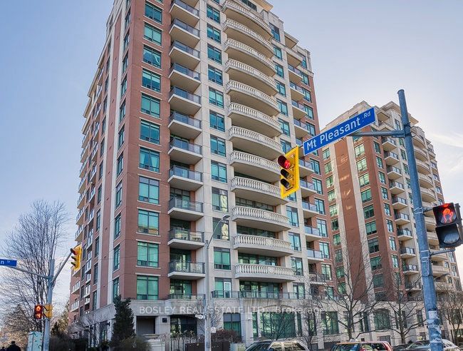 319 Merton St, unit #406 for sale