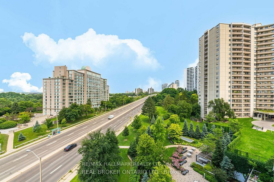 18 Graydon Hall Dr, unit 2103 for sale