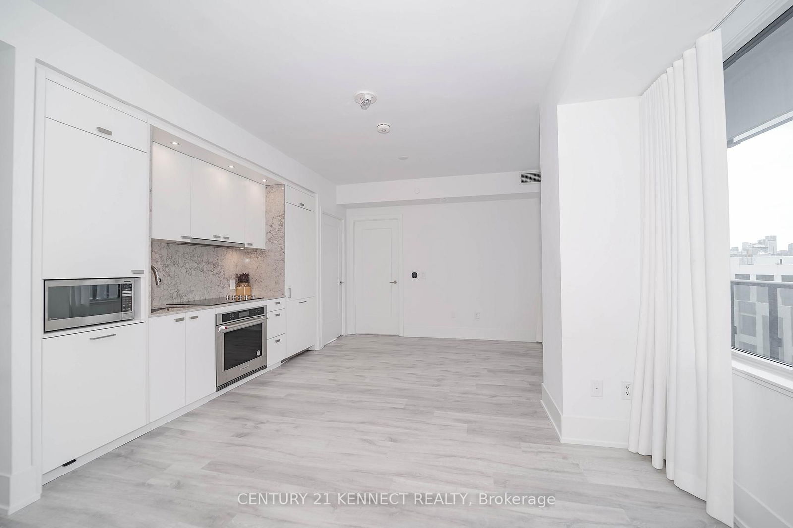 480 Front St W, unit 1606 for rent