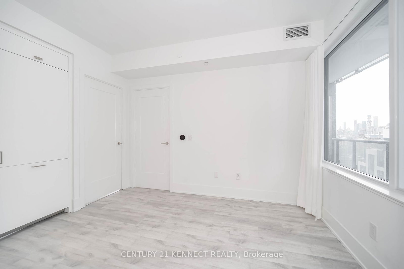 480 Front St W, unit 1606 for rent