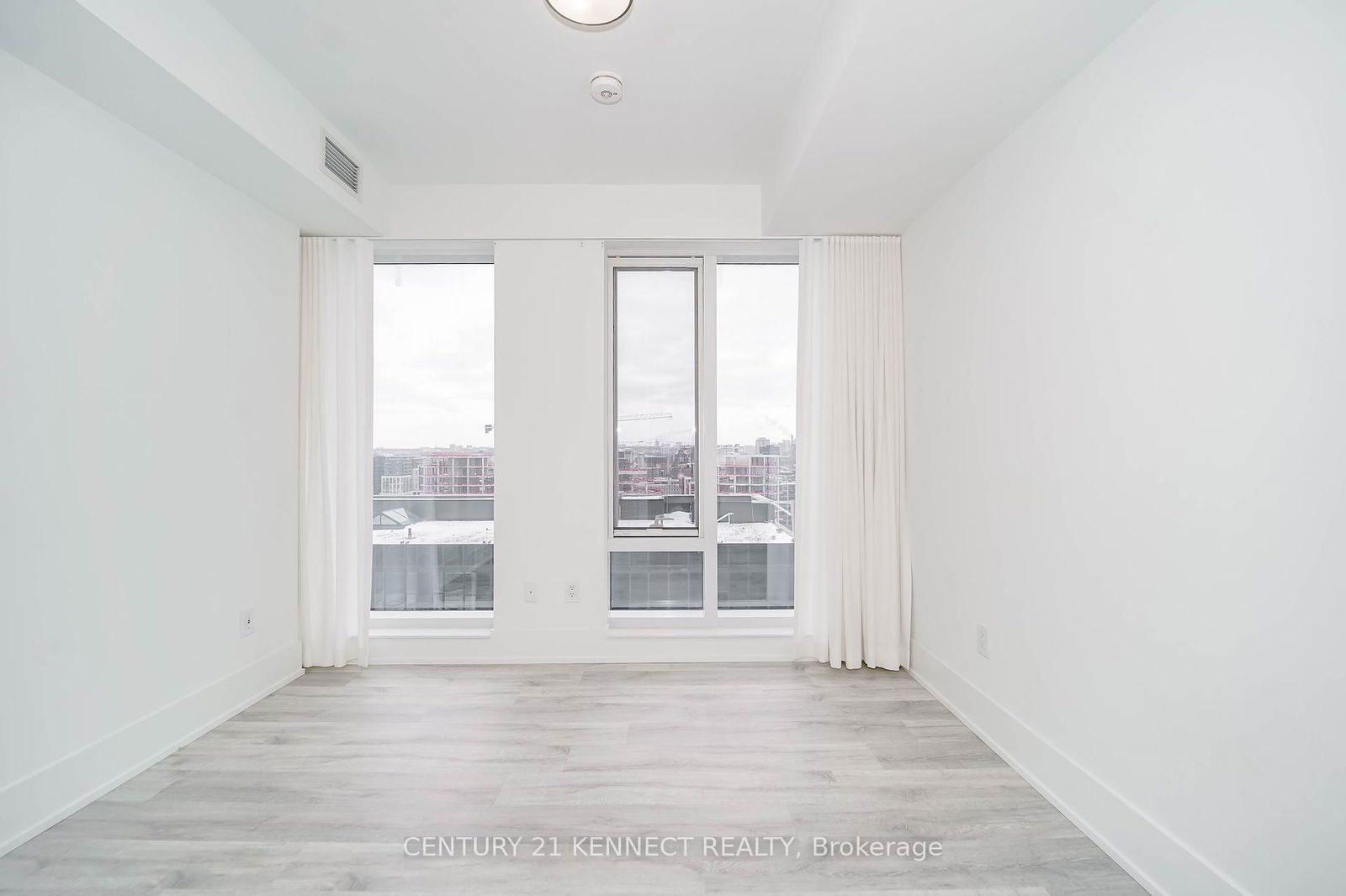 480 Front St W, unit 1606 for rent