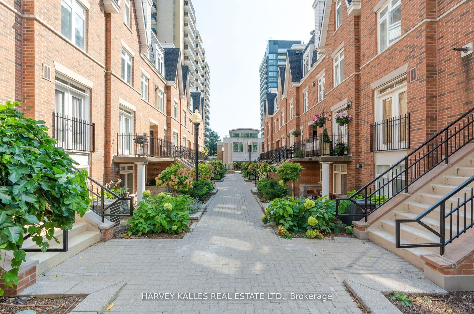 Redpath Townhomes, Midtown, Toronto