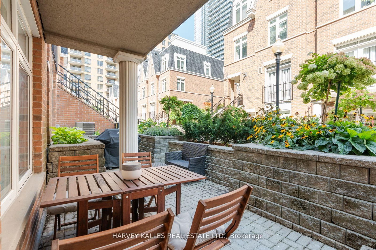 85 Lillian St, unit 10 for sale