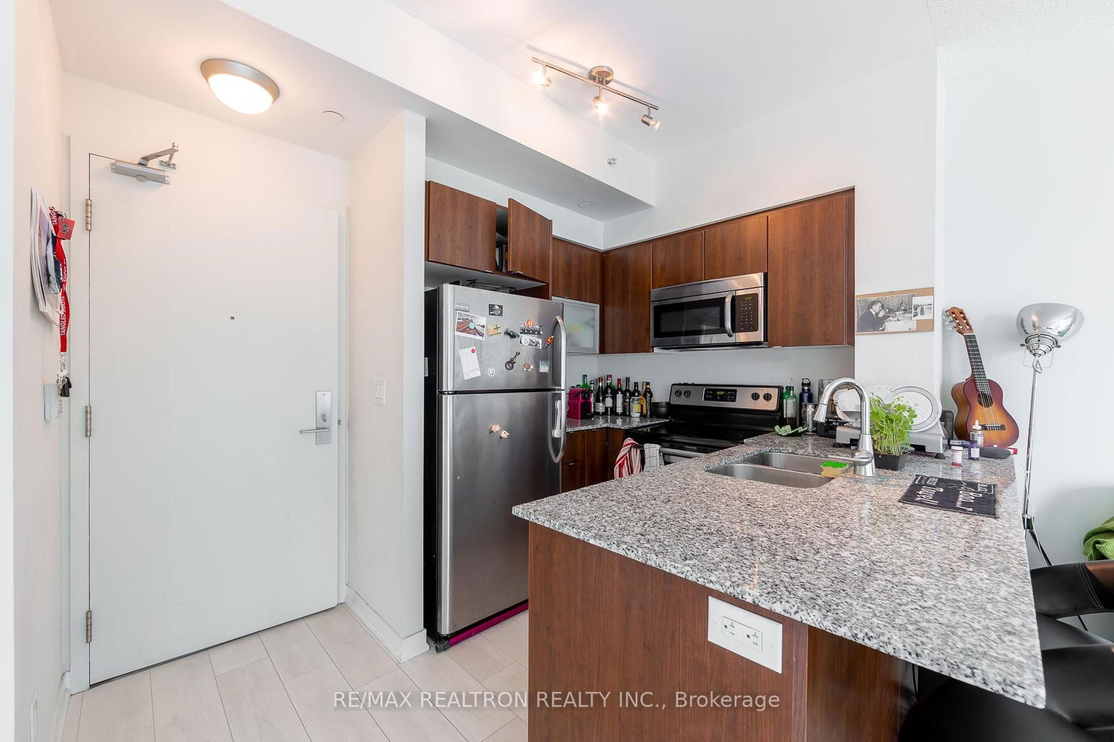 150 East Liberty St, unit 1012 for rent