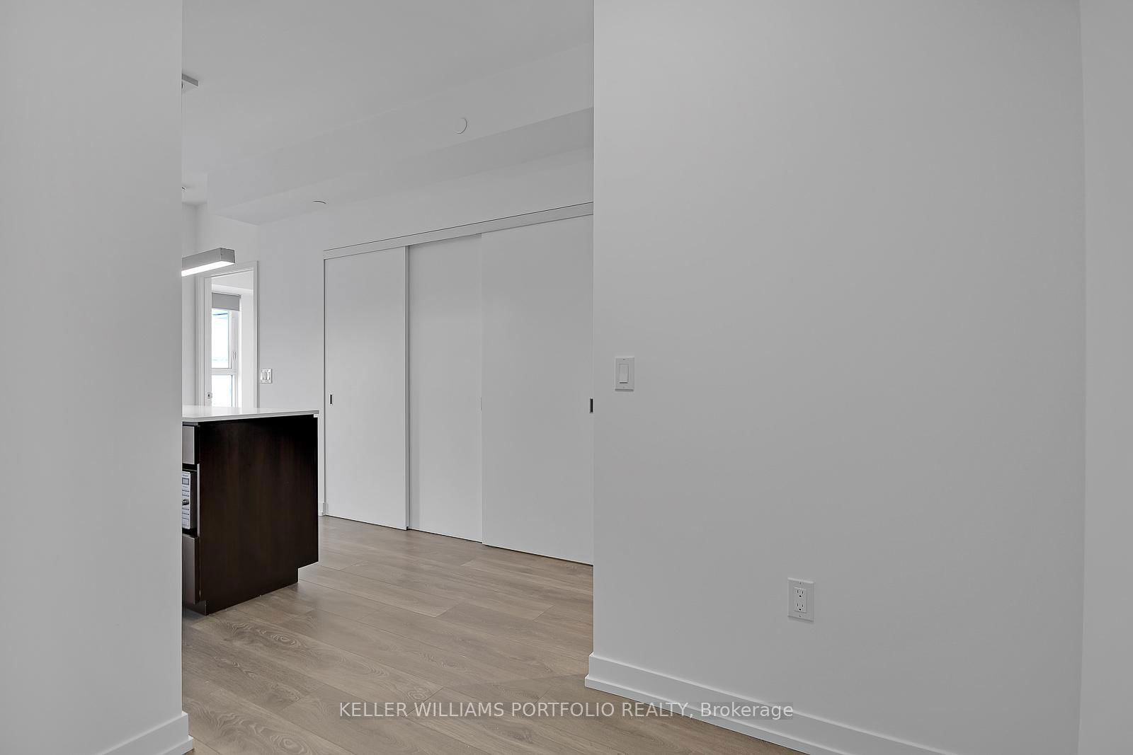 15 Lower Jarvis St, unit 911 for rent