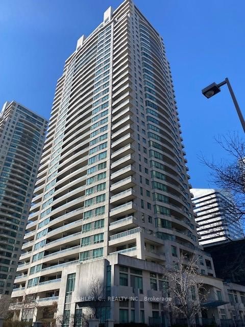 23 Hollywood Ave E, unit 1602 for sale