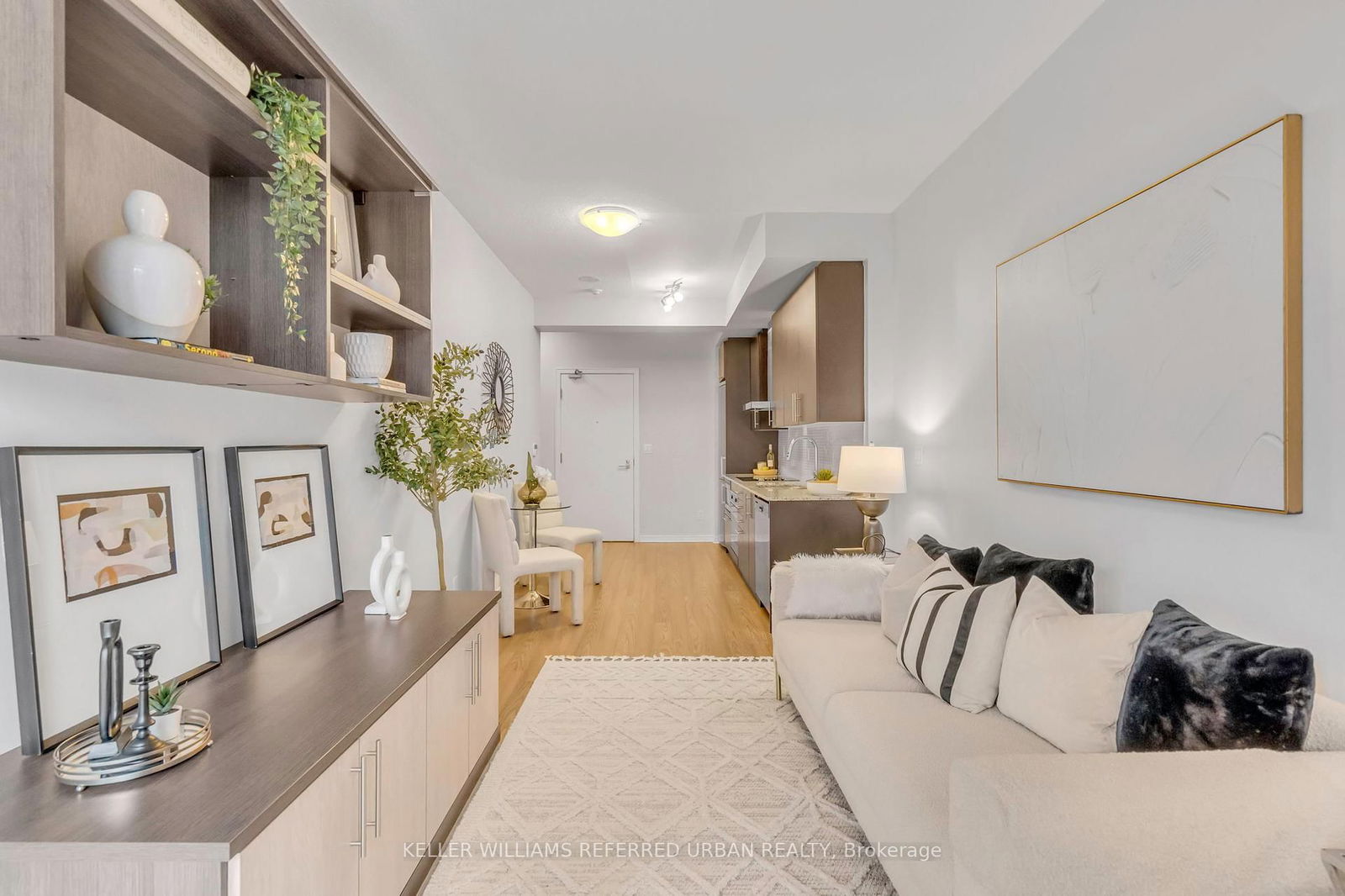 352 Front St W, unit 2021 for sale