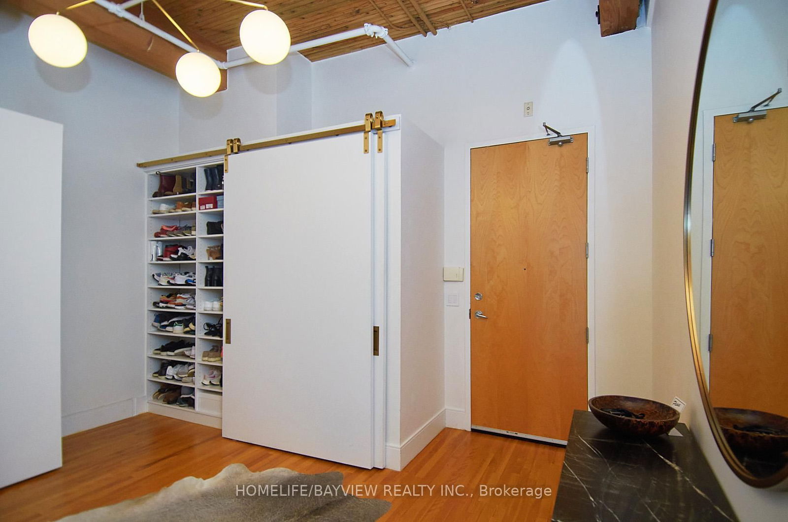 993 Queen St W, unit 203 for rent