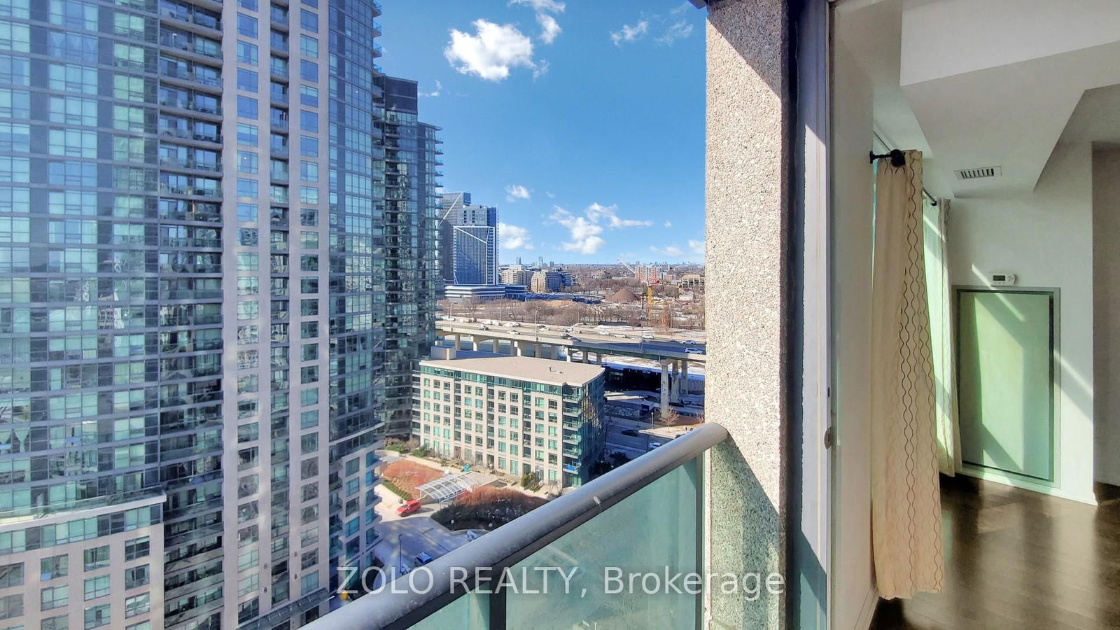 215 Fort York Blvd, unit 1609 for rent