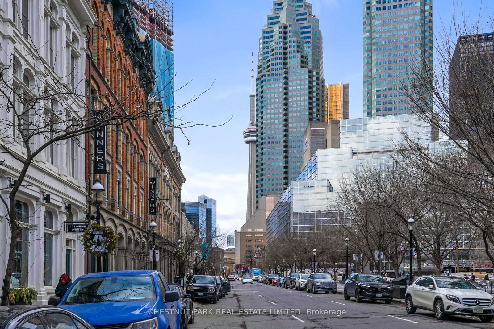 55 Front St E, unit 707 for sale