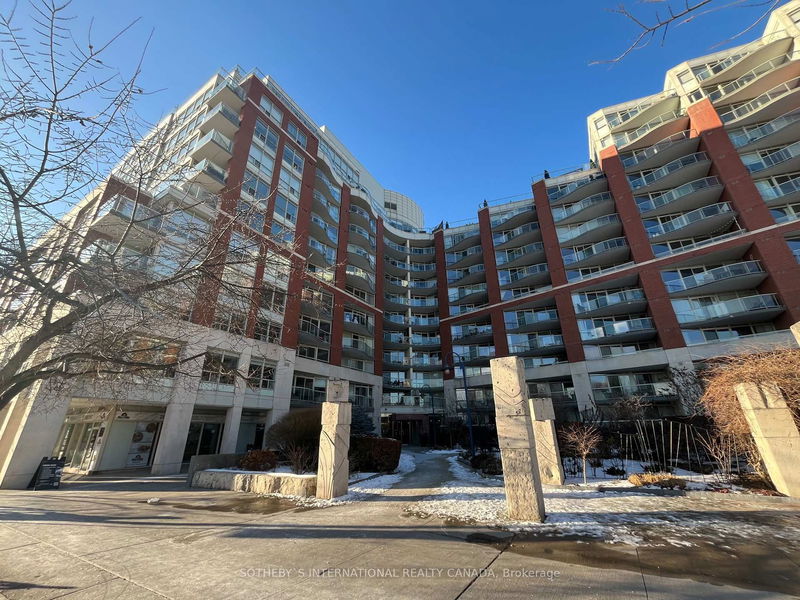 550 Queens Quay W, unit 911 for rent