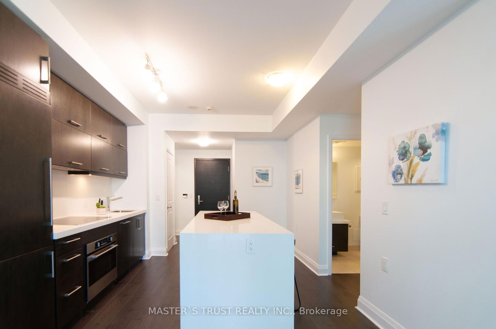 65 St Mary St, unit 401 for sale