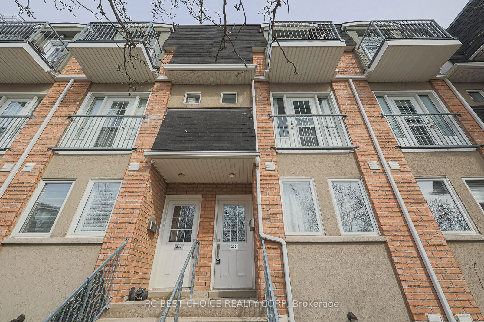 Merchant Lane Townhouses, West End, Toronto