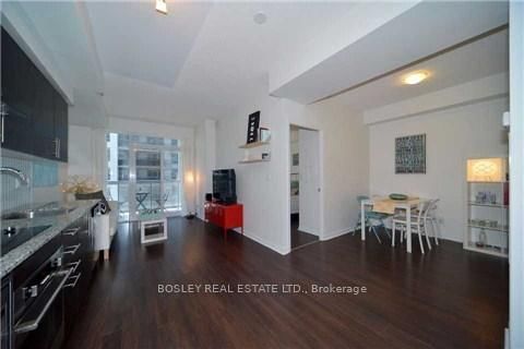 352 Front St W, unit 1219 for rent