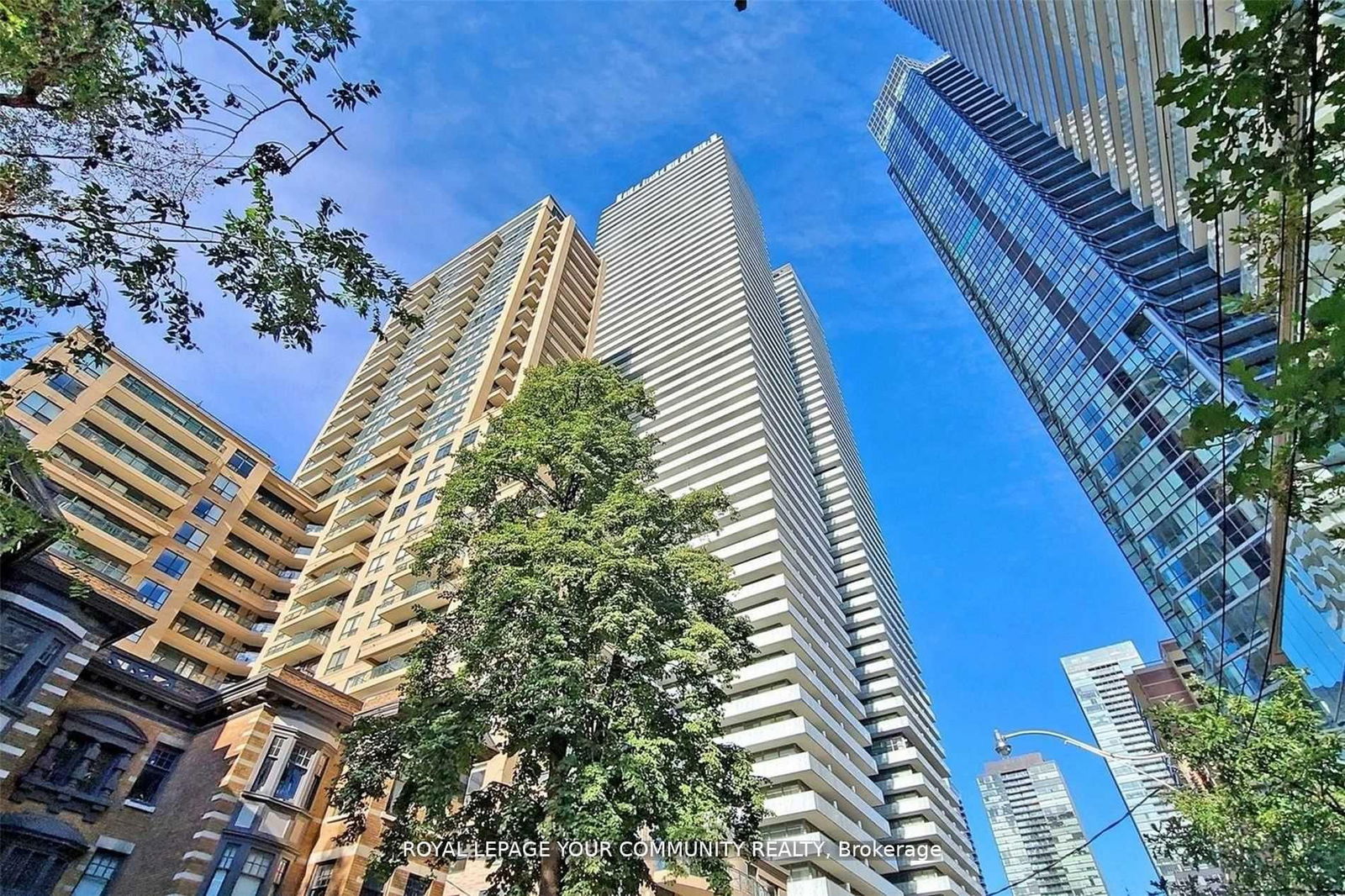 42 Charles St E, unit 3109 for rent