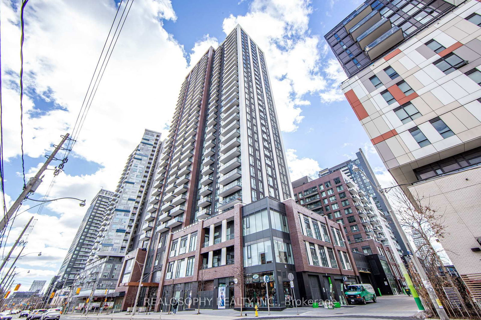 130 River St, unit 1905 for sale