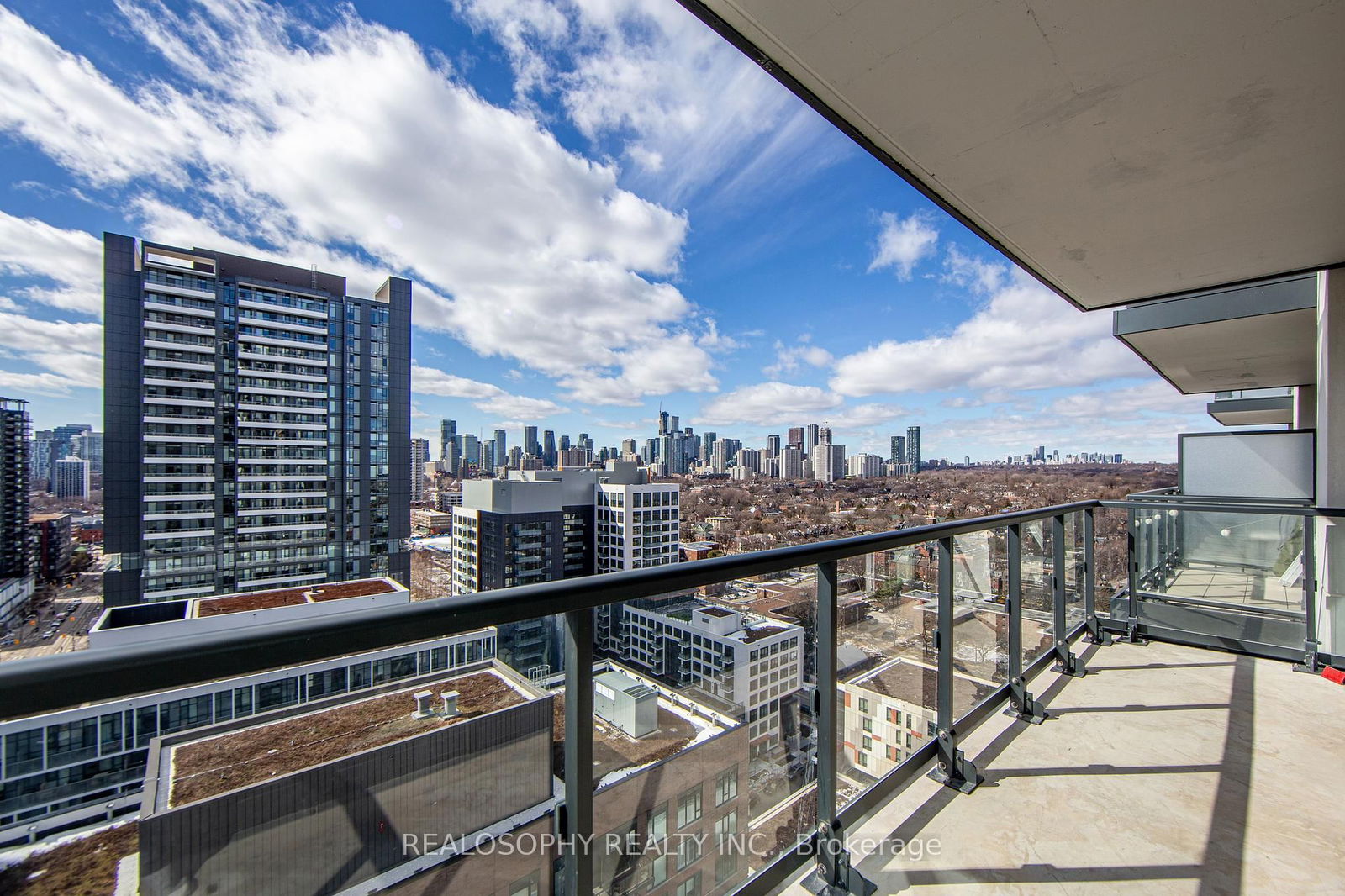 130 River St, unit 1905 for sale