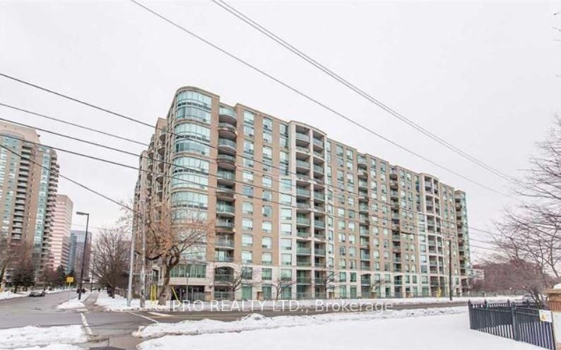 8 Pemberton Ave, unit 401 for rent