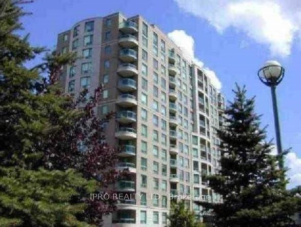 8 Pemberton Ave, unit 401 for rent