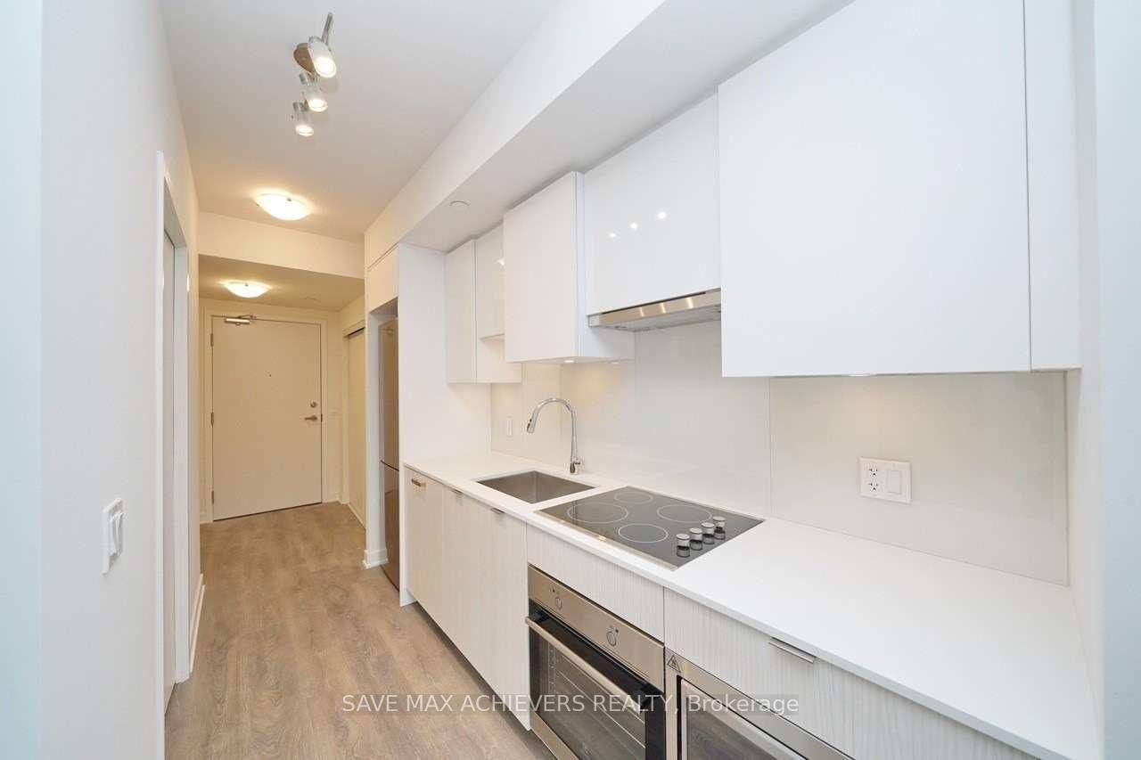 195 Redpath Ave, unit 3216 for sale