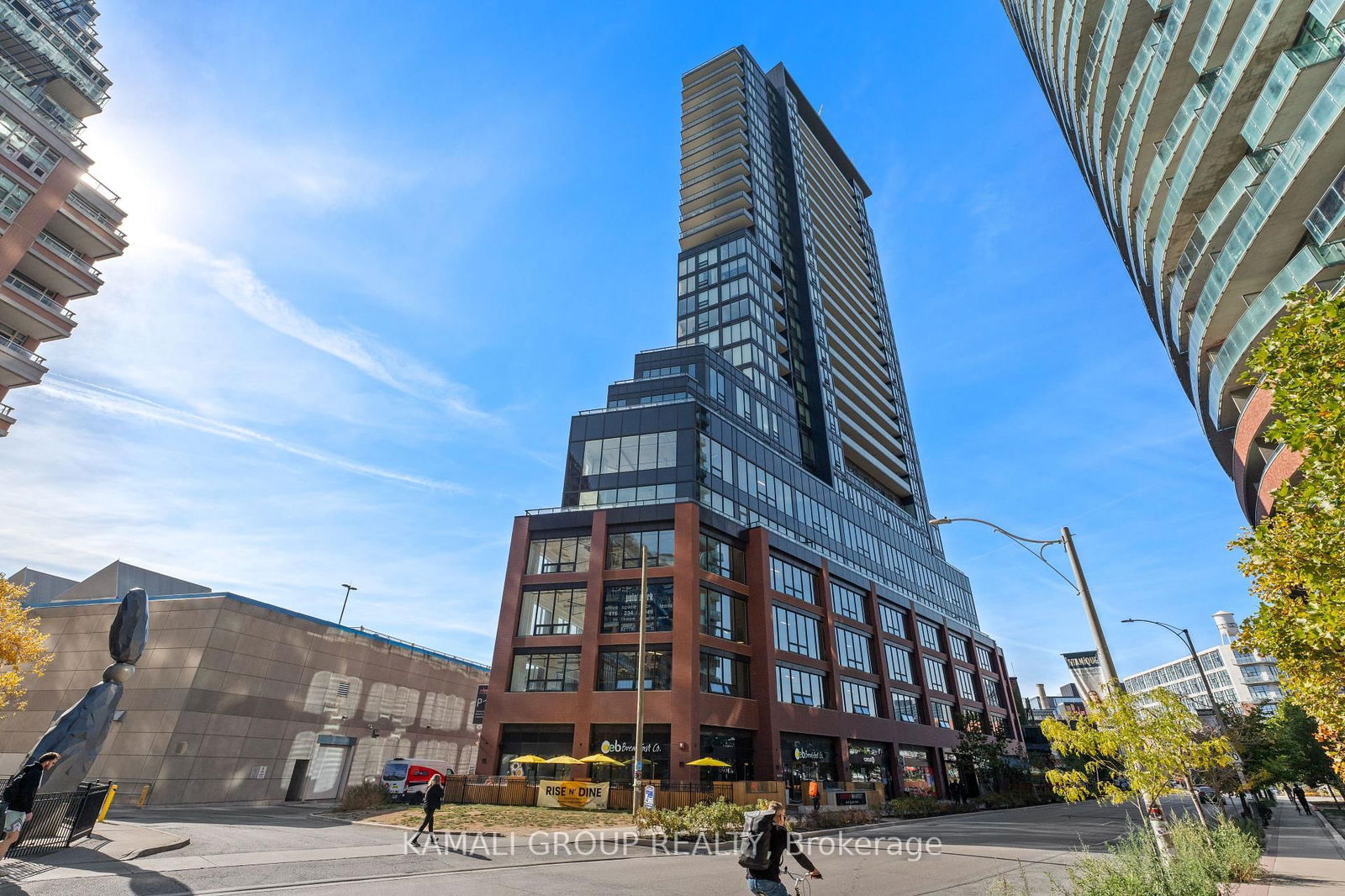 135 East Liberty St, unit 2411 for sale