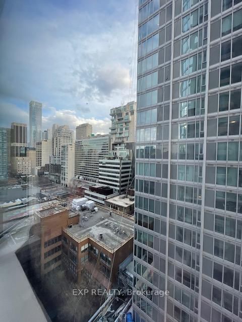 155 Yorkville Ave, unit 1509 for rent