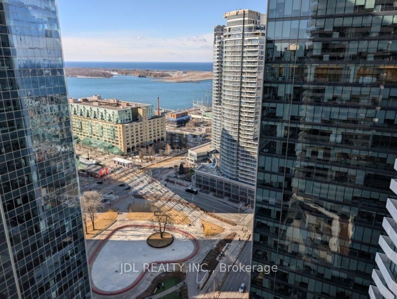 88 harbour St, unit 3011 for sale