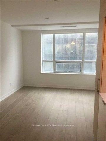 88 Scott St, unit 806 for rent