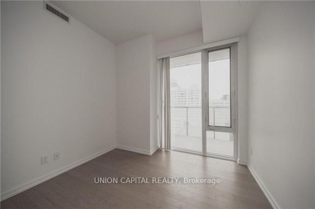 101 Peter St, unit 2006 for rent