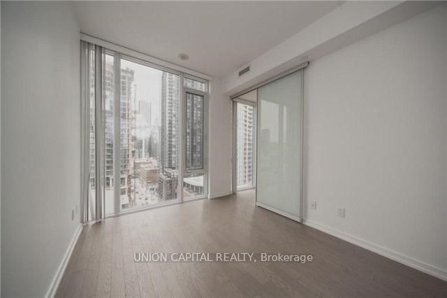 101 Peter St, unit 2006 for rent