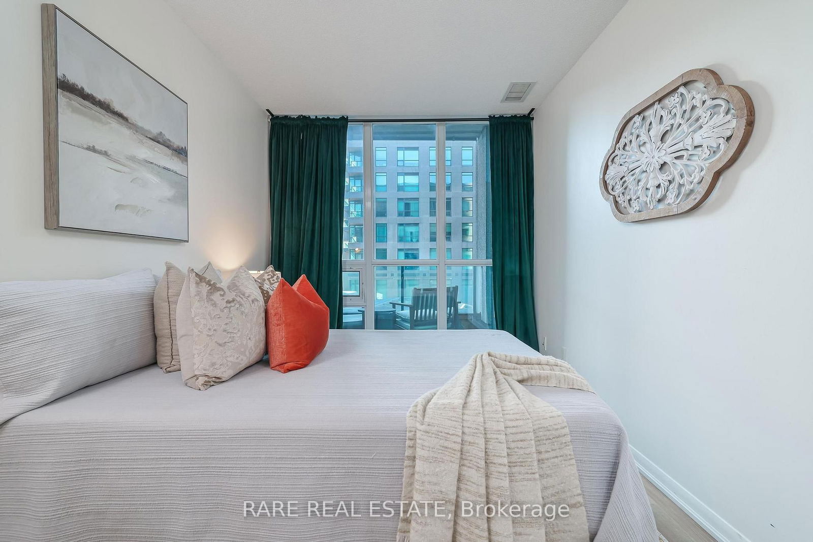 231 Fort York Blvd, unit 233 for sale