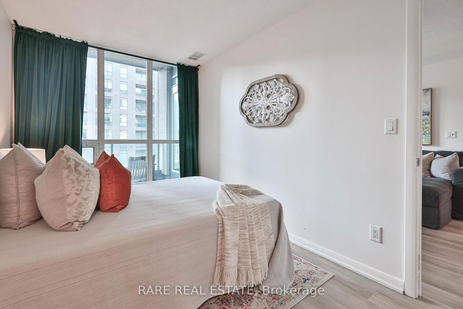 231 Fort York Blvd, unit 233 for sale