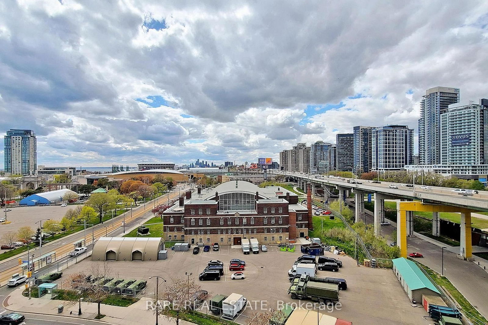 231 Fort York Blvd, unit 233 for sale