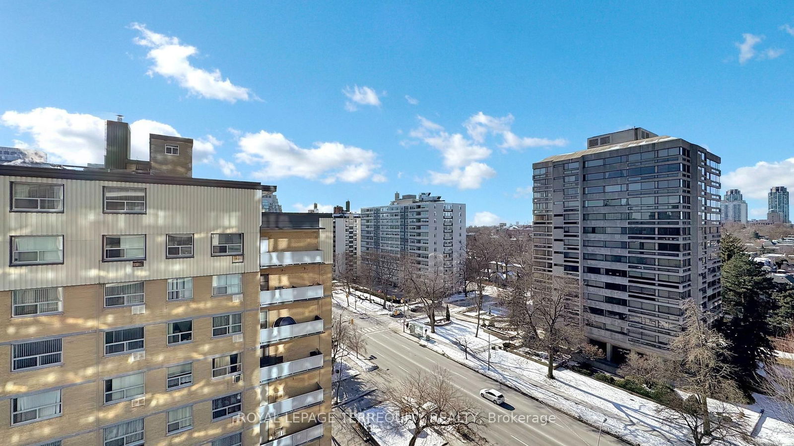 609 Avenue Rd, unit 906 for sale