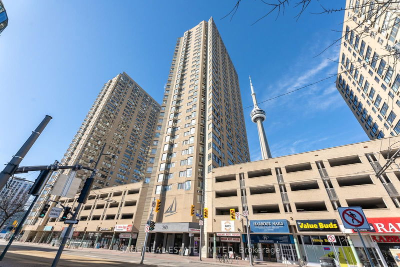 260 Queens Quay W, unit 604 for rent